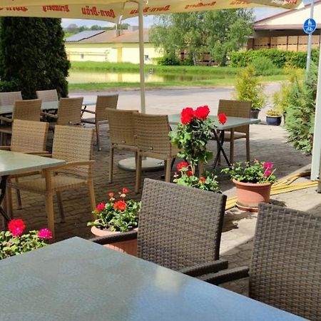 Gasthaus Pension Rezatgrund Windsbach エクステリア 写真
