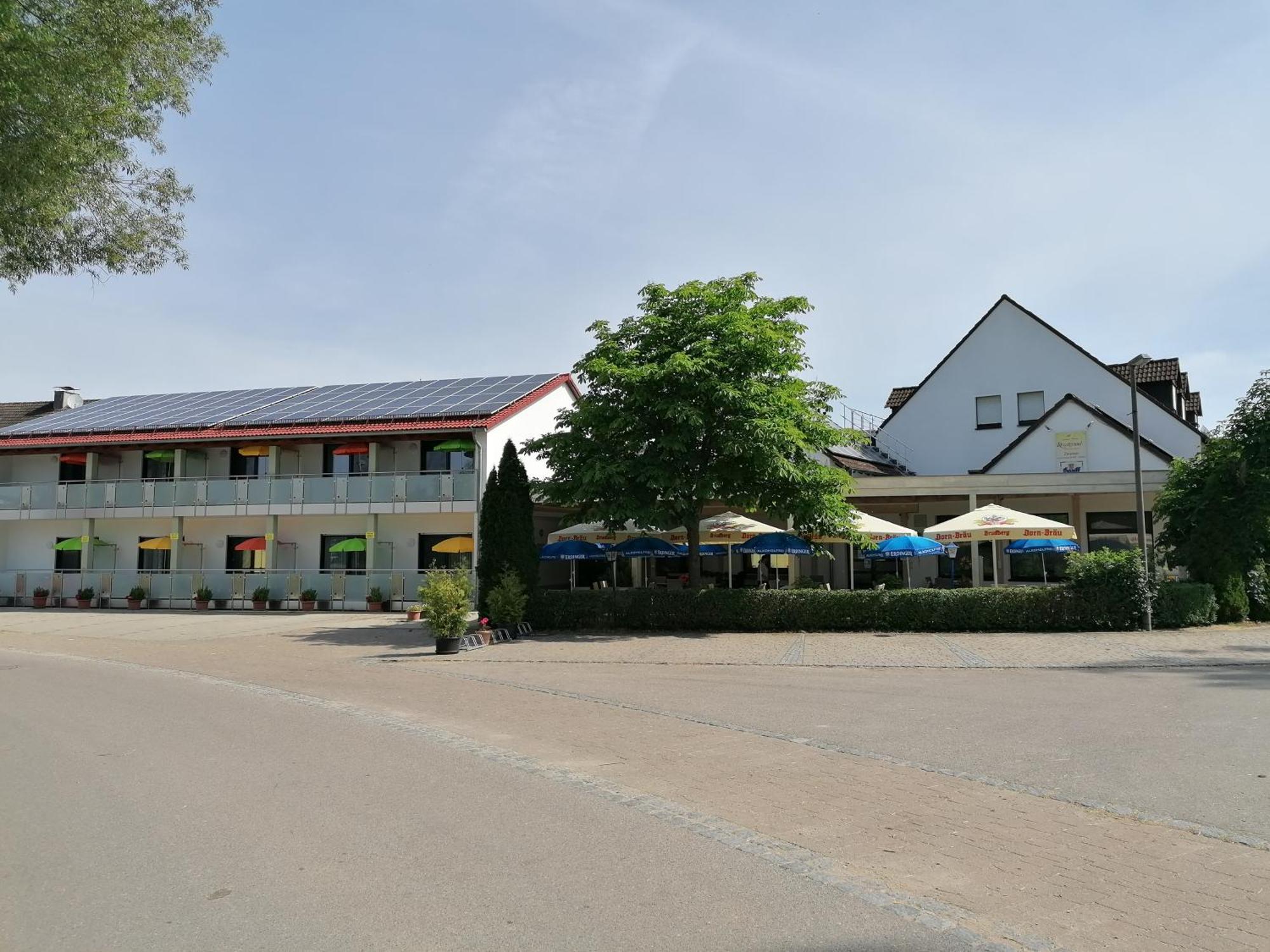 Gasthaus Pension Rezatgrund Windsbach エクステリア 写真